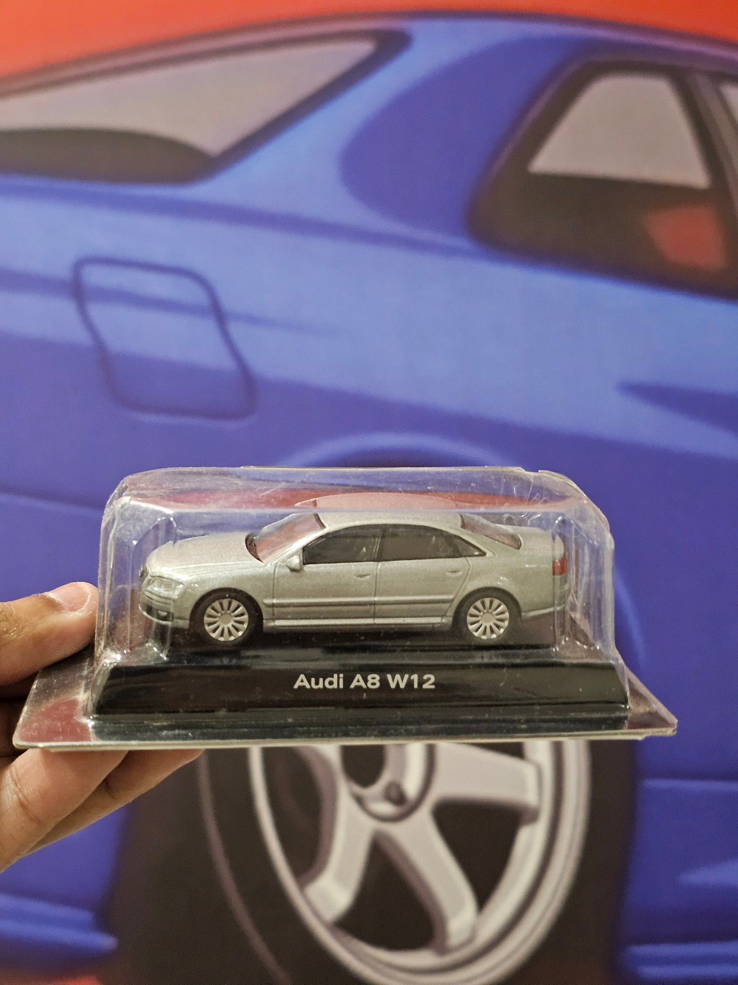 Kyosho Audi A8 W12 (Silver)