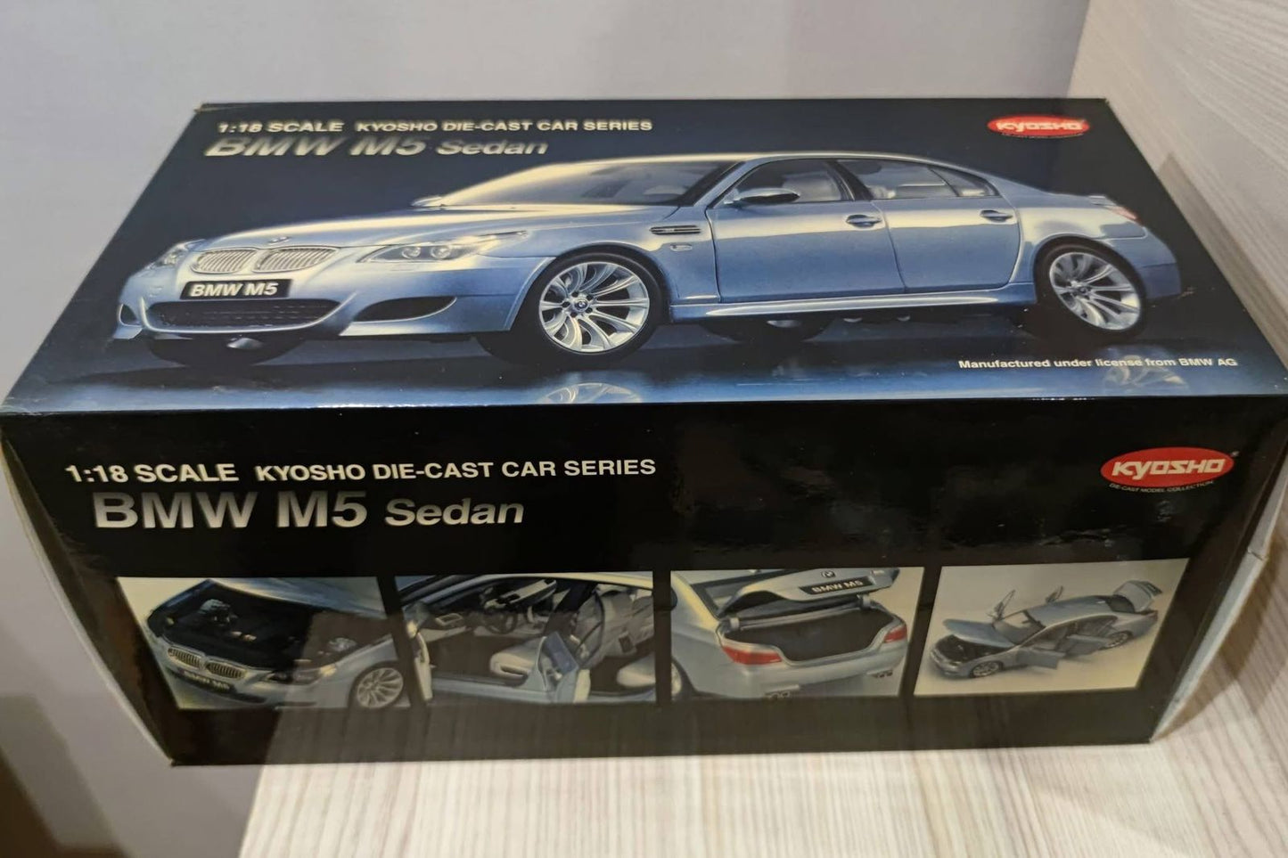 Kyosho 1/18 BMW M5 Sedan – Silver