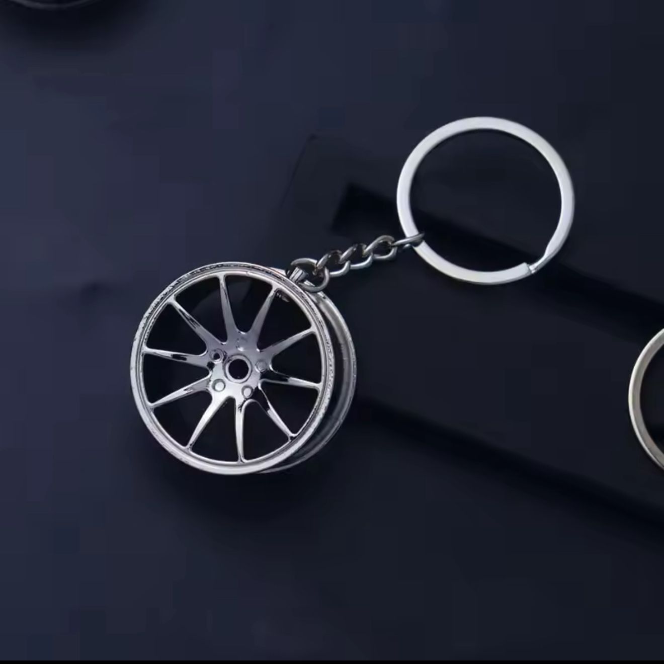 Grey Alloy Wheel Keychain