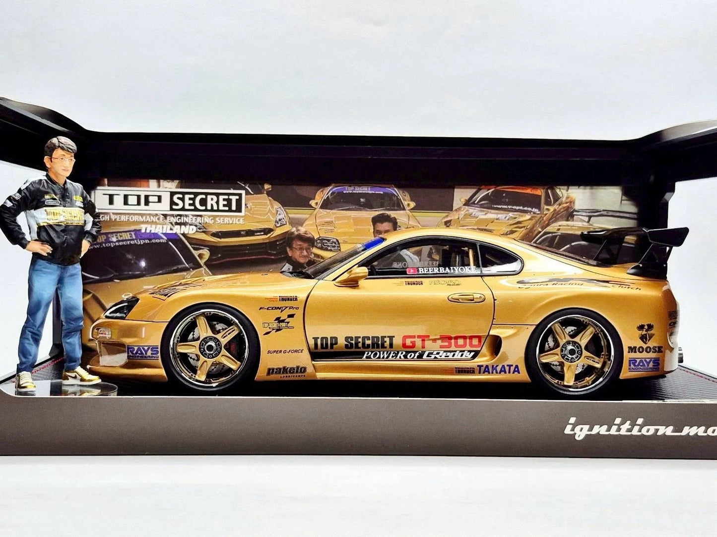 Ignition Model 1/18 Top Secret Supra (A80) – Gold (With "Smokey" Nagata Figure)