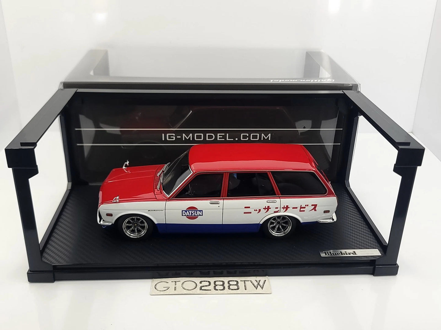 Ignition Model 1/18 Datsun Bluebird (510) Wagon – Nissan Service Livery