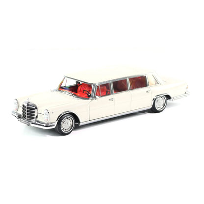 Kengfai 1/18 Mercedes-Benz 600 Pullman (W100) – White with Red Interior