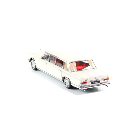 Kengfai 1/18 Mercedes-Benz 600 Pullman (W100) – White with Red Interior