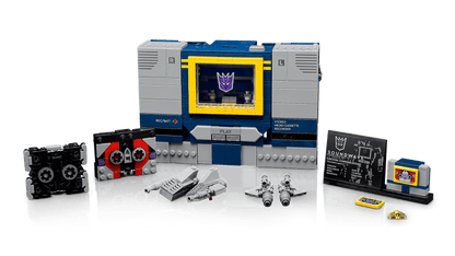 LEGO® Icons Transformers: Soundwave
