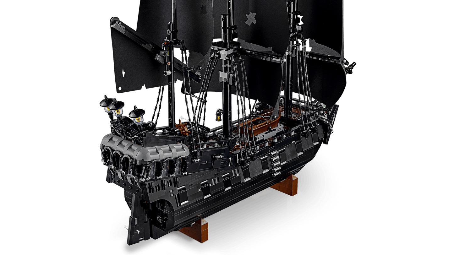 LEGO® Icons Captain Jack Sparrow’s Pirate Ship