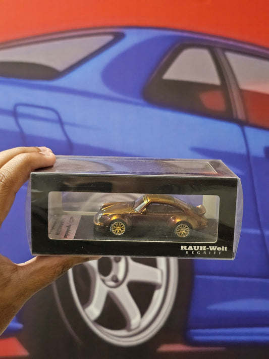 RAUH-Welt BEGRIFF (RWB) 1/64 Porsche 911 (930)