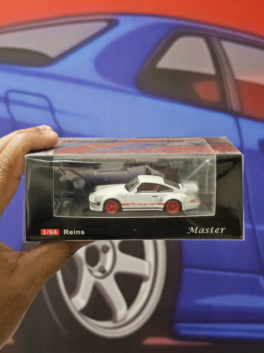 Master 1/64 Porsche 911 (930) Carrera RS