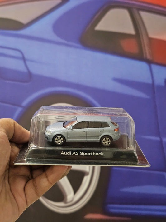 Kyosho Audi A3 Sportback (Silver)