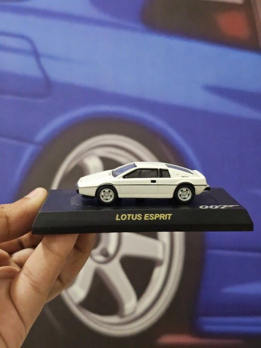 Kyosho Lotus Esprit (007 Edition)