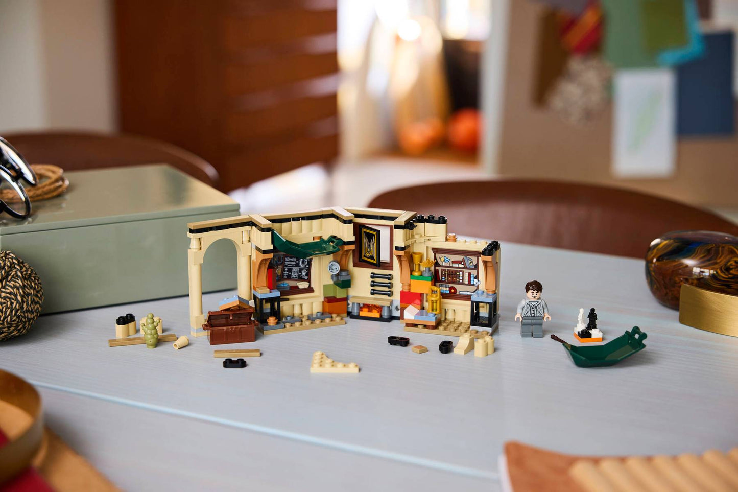 LEGO® Harry Potter™ Hogwarts™ Castle: Room of Requirement
