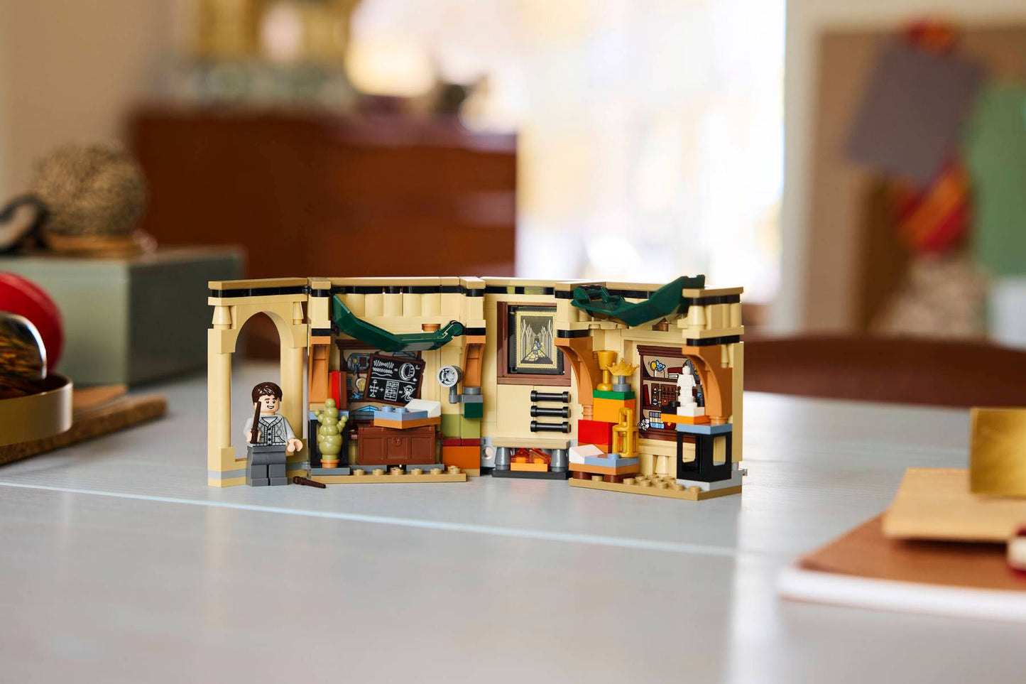 LEGO® Harry Potter™ Hogwarts™ Castle: Room of Requirement