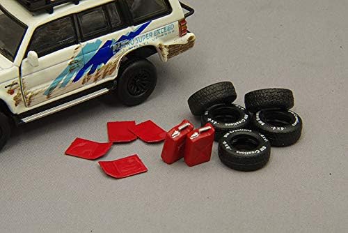 BM Creations 1/64 Mitsubishi Pajero (Jungle Pack)