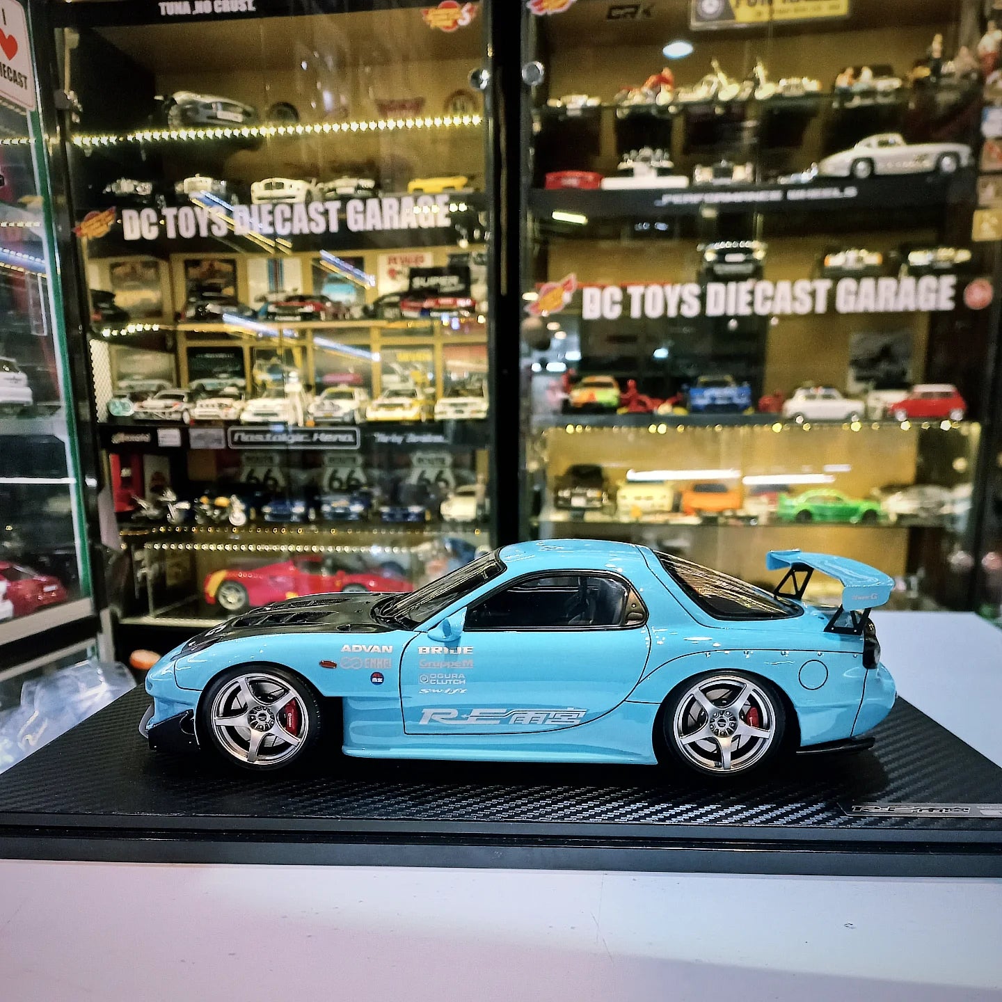 Ignition Model 1/18 Mazda RX-7 (FD3S) RE Amemiya – Light Blue