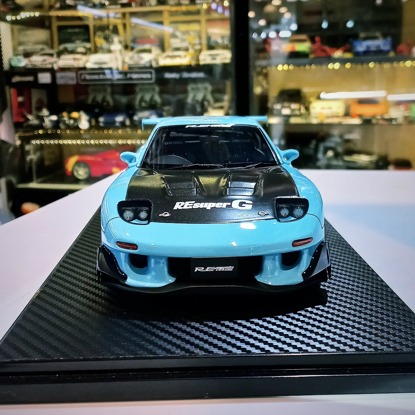 Ignition Model 1/18 Mazda RX-7 (FD3S) RE Amemiya – Light Blue