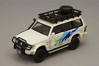 BM Creations 1/64 Mitsubishi Pajero (Jungle Pack)