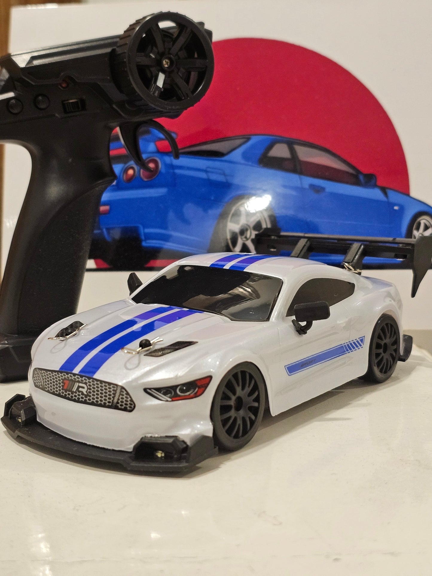 Mustang 1:24 Scale RC Drift Car,4WD 2.4GHz High Speed Racing