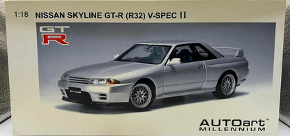 AUTOart 1/18 Nissan Skyline GT-R (R32) V-Spec II (Spark Silver)
