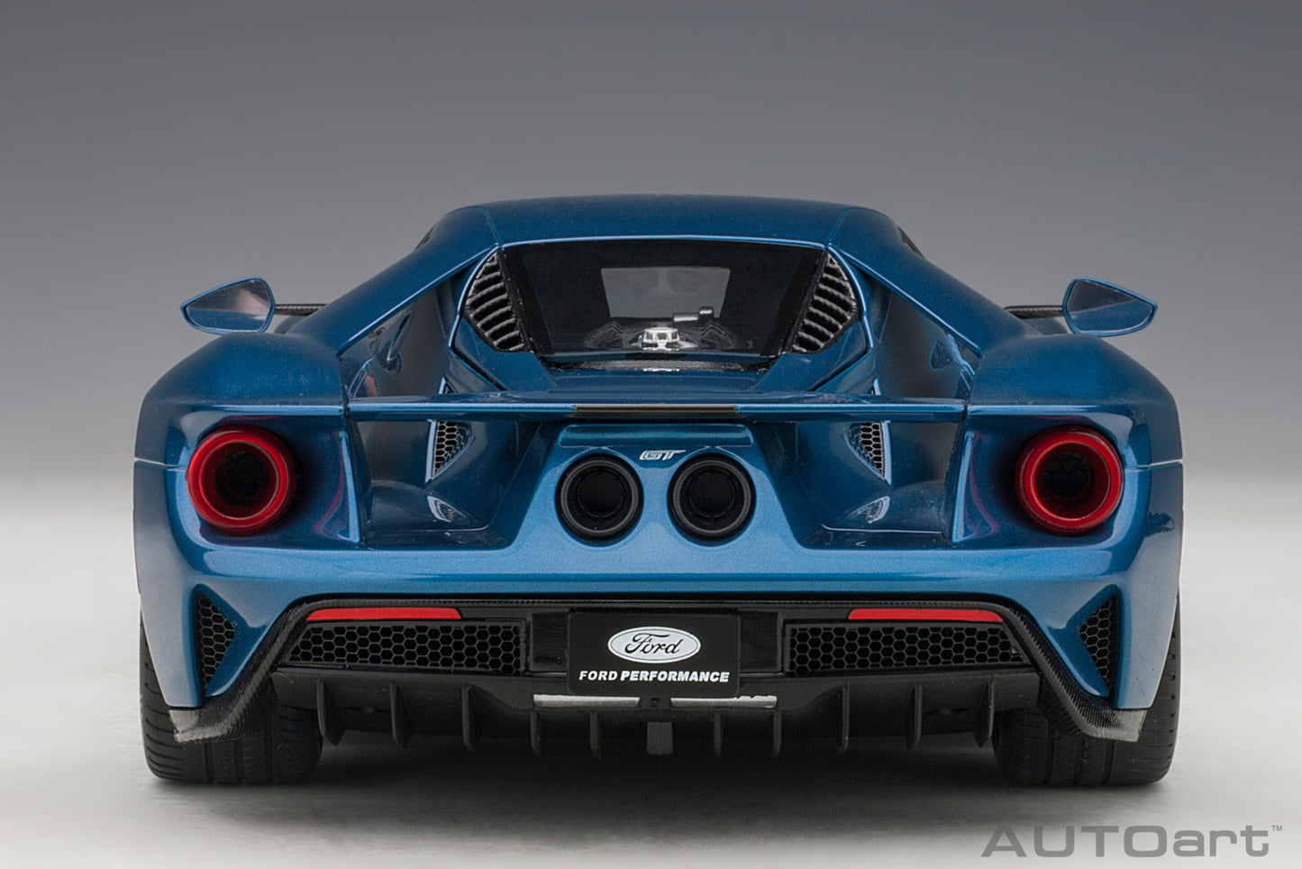 AUTOart 1/18 Ford GT 2017 – Liquid Blue