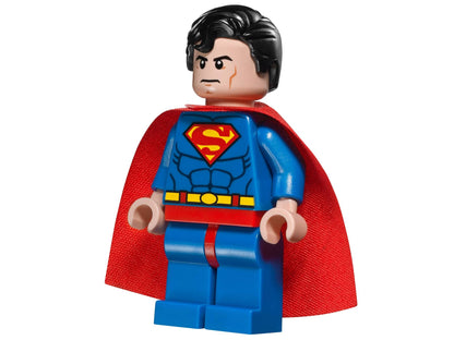 LEGO® DC Darkseid Invasion