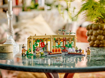 LEGO® Harry Potter™ Hogwarts™ Castle: Herbology Class