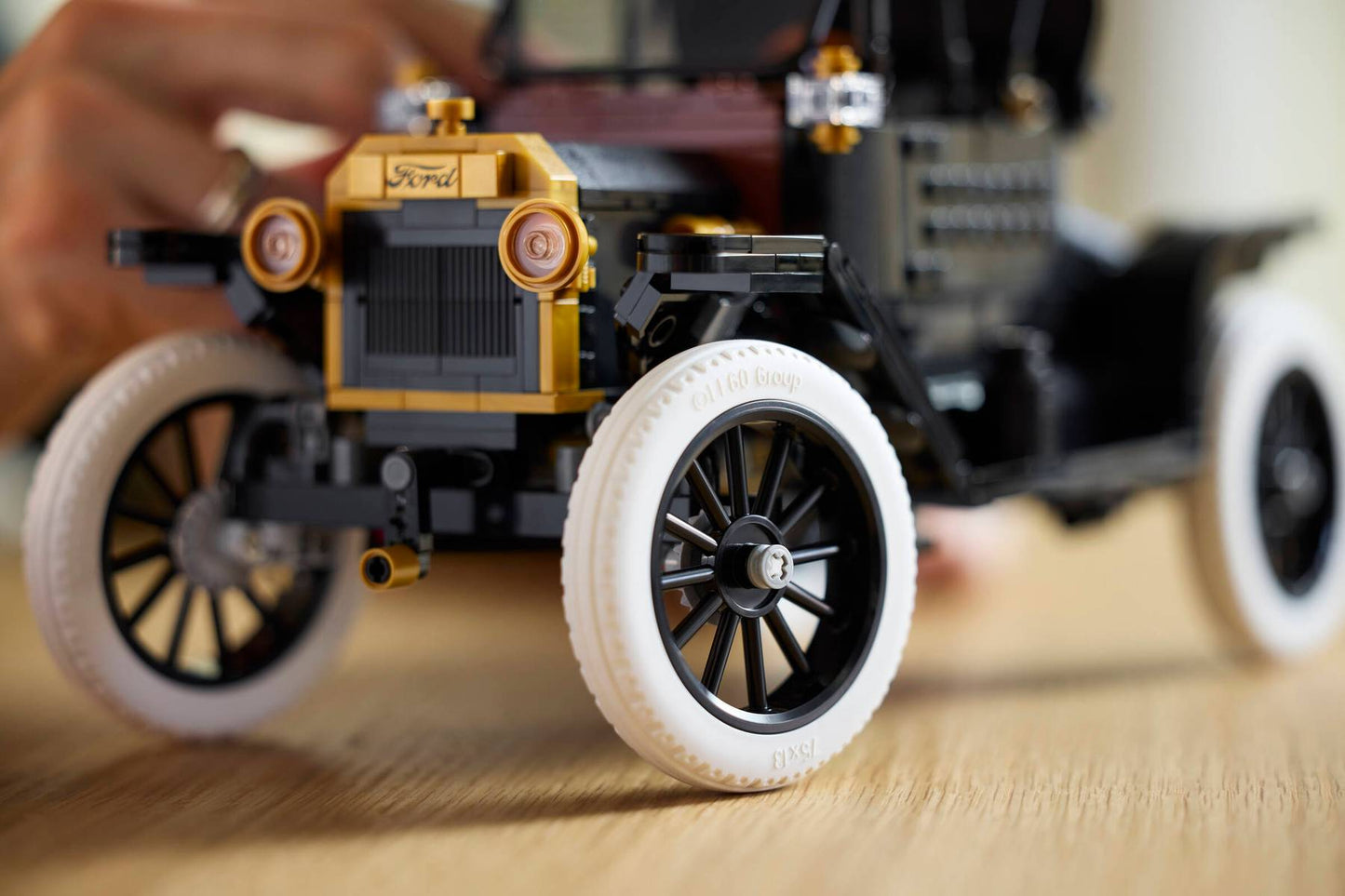 LEGO® Icons Ford Model T