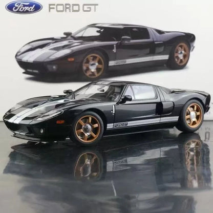 AUTOart 1/18 Ford GT 2004 – Mark II Black / White Stripes