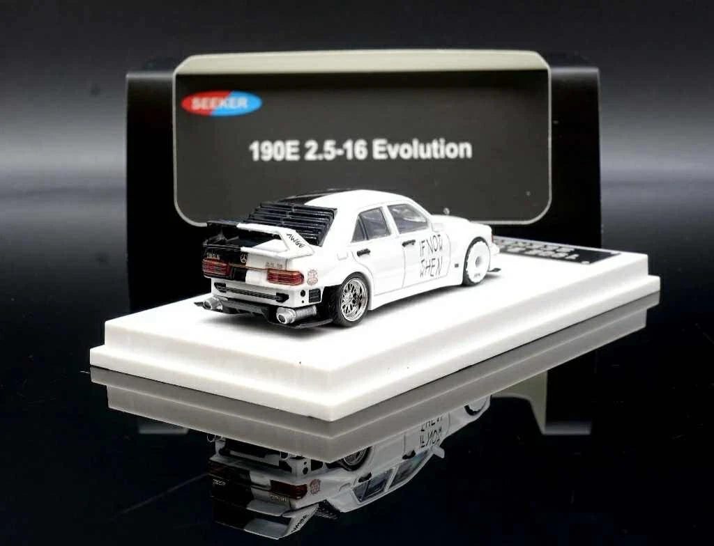 Seeker 1/64 Mercedes-Benz 190E 2.5-16 E
