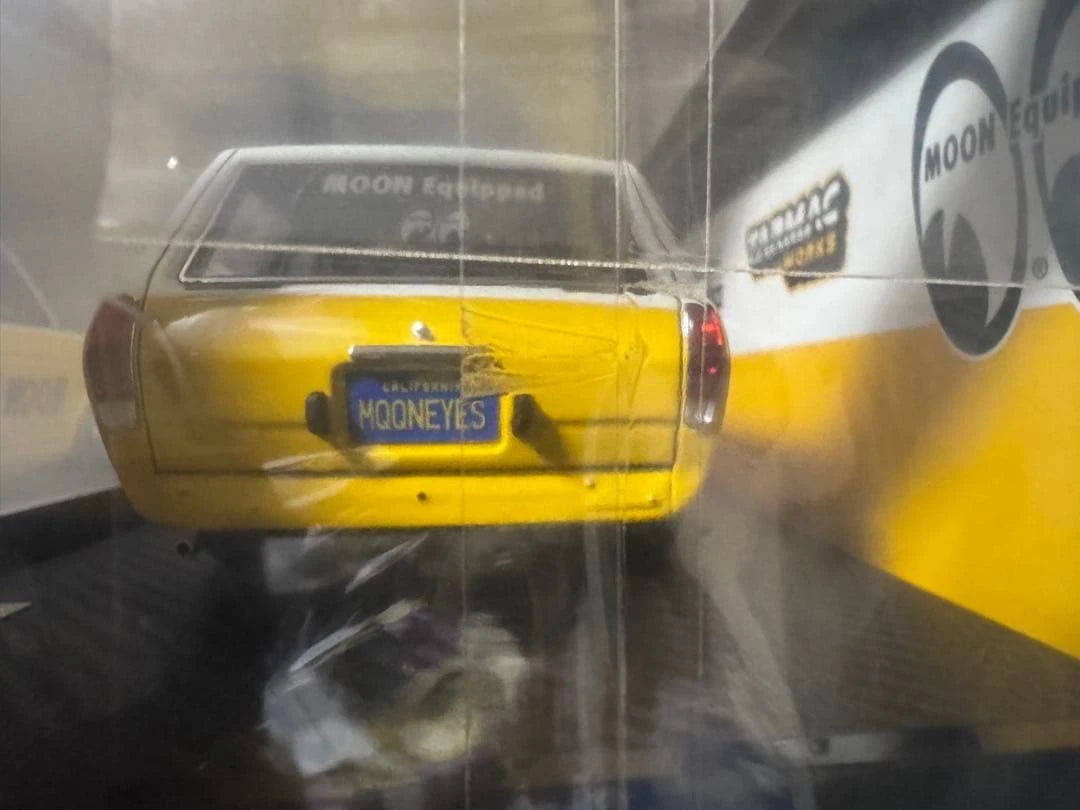 Ignition Model × Tarmac Works 1/18 Datsun Bluebird (510) Wagon – MOONEYES