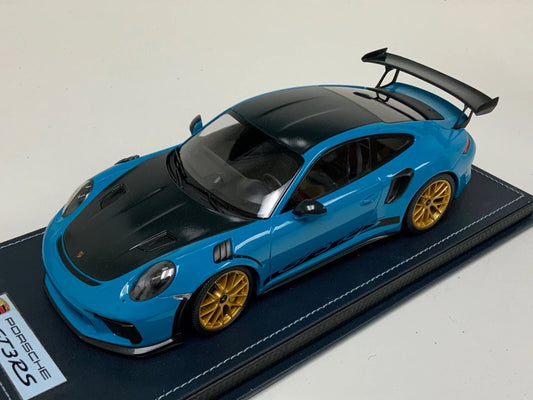 Minichamps 1/18 Porsche 911 (991.2) GT3 RS – Weissach Package (Miami Blue)