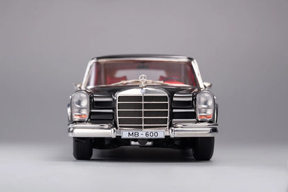 Kengfai 1/18 Mercedes-Benz 600 Pullman (W100) – Black with Red Interior