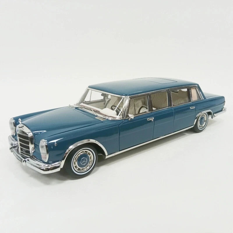 Kengfai 1/18 Mercedes-Benz 600 Pullman (W100) – Blue with White Cream Interior