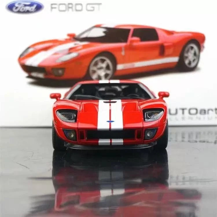 AUTOart 1/18 Ford GT 2004 – Red / White Stripes