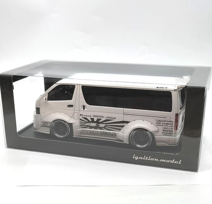 Ignition Model 1:18 Toyota Hiace (H200) – T.S.D Styling (White)
