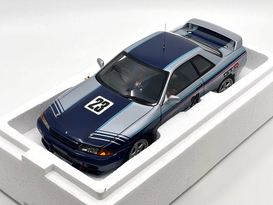 AutoArt 1/18 Nissan Skyline GT-R R32 (Blue & Silver)